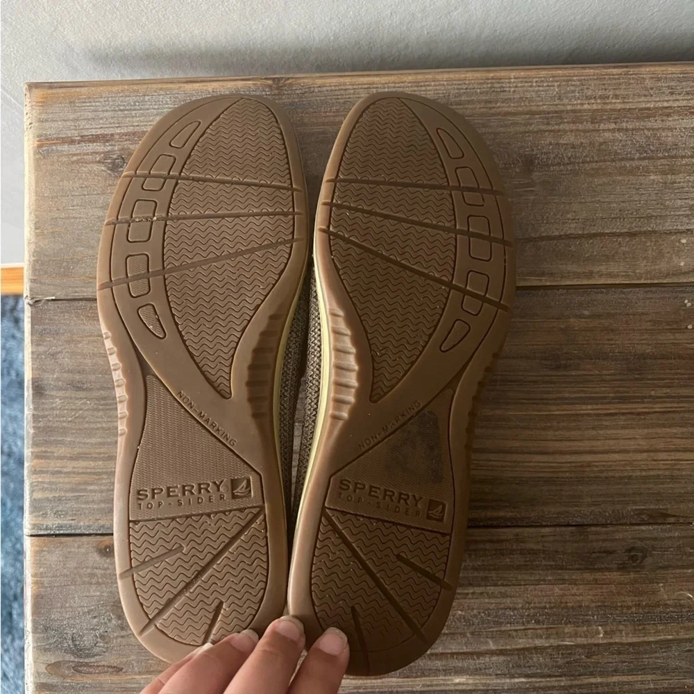 Sperry Tan Top Slider Boat Shoes Size 9